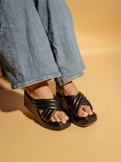 Pillow Cross : Cushioned Platform Sliders