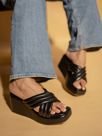 Pillow Cross : Cushioned Platform Sliders