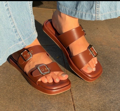 Metro : Brown